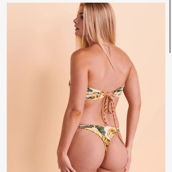 NEW Maaji KALEIDOSCOPE Reversible Bandeau Bikini Top Size Medium - Picture 4 of 9